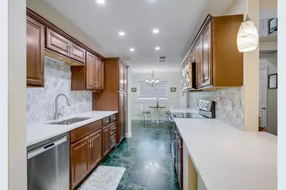 6827 Fountains Circle, Lake Worth, FL 33467 - Photo 6