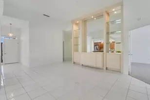 220 NW Bentley Cir, Port Saint Lucie, FL 34986 - Photo 14