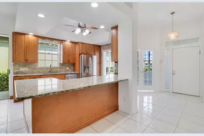 220 NW Bentley Circle, Port Saint Lucie, FL 34986 - Photo 6