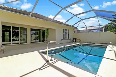 220 NW Bentley Circle, Port Saint Lucie, FL 34986 - Photo 38
