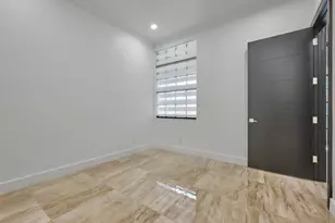 8965 Watercrest Cir E, Parkland, FL 33076 - Photo 72