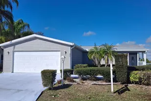 8027 9th Hole Dr, Port Saint Lucie, FL 34952 - Photo 2