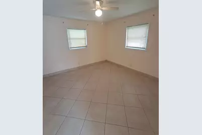 1021 Selkirk Street N #B, West Palm Beach, FL 33405 - Photo 4