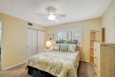 318 Oak Harbour Drive #318, Juno Beach, FL 33408 - Photo 20