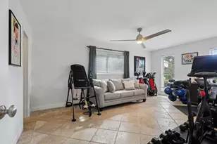 2731 NE 5th St, Pompano Beach, FL 33062 - Photo 20