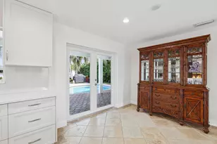 2731 NE 5th St, Pompano Beach, FL 33062 - Photo 12