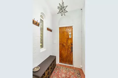 714 Sunset Road, West Palm Beach, FL 33401 - Photo 2