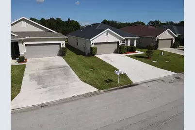 5565 NW Pine Trail Circle, Port Saint Lucie, FL 34983 - Photo 26