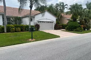 4638 Carlton Golf Dr, Lake Worth, FL 33449 - Photo 2