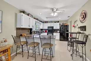 17705 Maplewood Dr, Boca Raton, FL 33487 - Photo 16