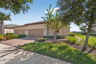 11231 SW Winding Lakes Circle, Port Saint Lucie, FL 34987 - Photo 4