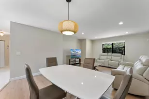 319 Elmira Ct, Royal Palm Beach, FL 33411 - Photo 10