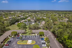 319 Elmira Ct, Royal Palm Beach, FL 33411 - Photo 36