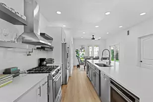 419 30th St, West Palm Beach, FL 33407 - Photo 18