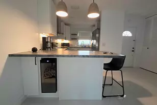 2568 Dudley Dr E, West Palm Beach, FL 33415 - Photo 8