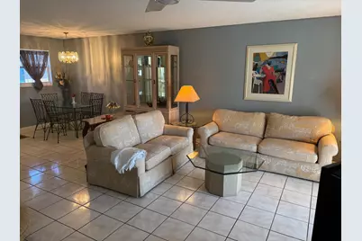 721 Lori Drive #305, Lake Worth Beach, FL 33461 - Photo 4