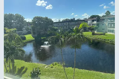 721 Lori Drive #305, Lake Worth Beach, FL 33461 - Photo 1
