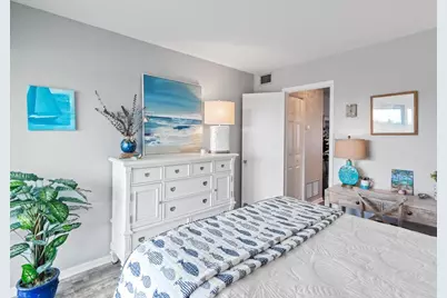 2800 Indian River Boulevard #F8, Vero Beach, FL 32960 - Photo 18