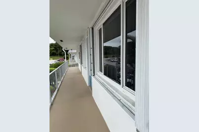 3402 Cynthia Lane #201, Palm Springs, FL 33461 - Photo 22