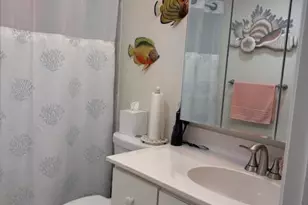 3402 Cynthia Ln, Palm Springs, FL 33461 - Photo 12