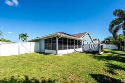 6876 Bronte Circle, Port Saint Lucie, FL 34952 - Photo 8