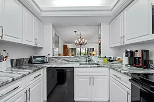 5153 Oakhill Ln, Delray Beach, FL 33484 - Photo 8