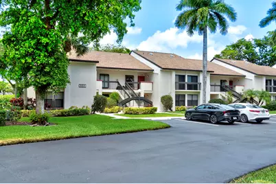 5153 Oak Hill Lane #512, Delray Beach, FL 33484 - Photo 2