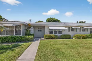 111 Lakes End Dr, Fort Pierce, FL 34982 - Photo 2