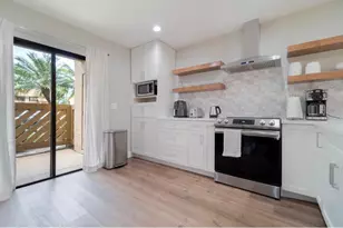 13033 Northshire Trail, Wellington, FL 33414 - Photo 4