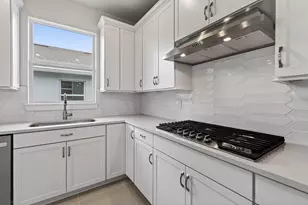 13579 SW Vermillion Cir, Port Saint Lucie, FL 34987 - Photo 8