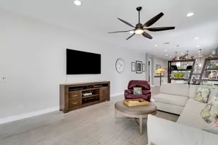 11281 SW Visconti Way, Port Saint Lucie, FL 34986 - Photo 8