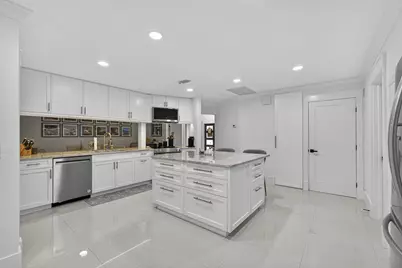 18 Berwick Road, Palm Beach Gardens, FL 33418 - Photo 20