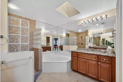 8400 Heritage Club Drive, West Palm Beach, FL 33412 - Photo 48
