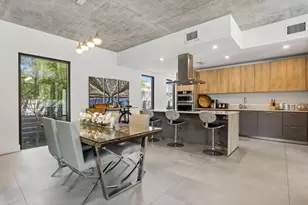 925 NE 6th St, Fort Lauderdale, FL 33304 - Photo 8