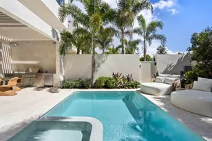 1252 George Bush Blvd, Delray Beach, FL 33483 - Photo 58