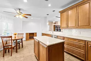 3241 Scarlet Tanager Ct, Port Saint Lucie, FL 34952 - Photo 8