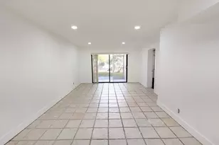 860 SE 6th Ave, Deerfield Beach, FL 33441 - Photo 4