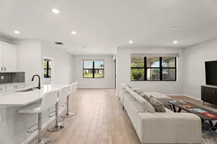 361 SE Filoli Dr, Port Saint Lucie, FL 34984 - Photo 2