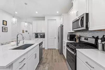 12768 SW Eleanor Drive, Port Saint Lucie, FL 34987 - Photo 10