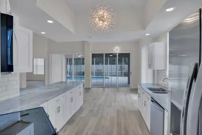 324 NW Bentley Circle, Port Saint Lucie, FL 34986 - Photo 8