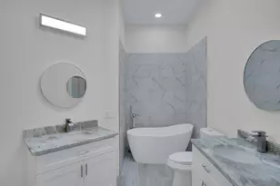 324 NW Bentley Cir, Port Saint Lucie, FL 34986 - Photo 32