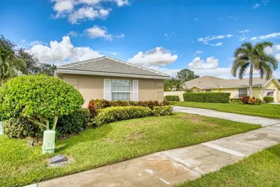 324 NW Bentley Circle, Port Saint Lucie, FL 34986 - Photo 1