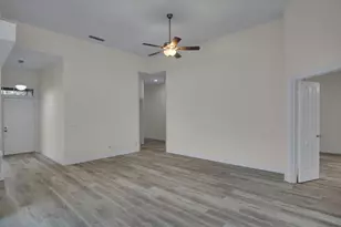 324 NW Bentley Cir, Port Saint Lucie, FL 34986 - Photo 20