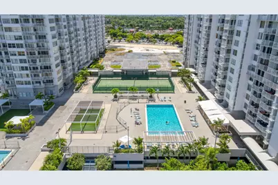 18051 Biscayne Boulevard #1104, Aventura, FL 33160 - Photo 52