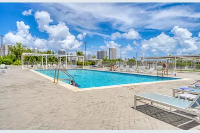 18051 Biscayne Boulevard #1104, Aventura, FL 33160 - Photo 54