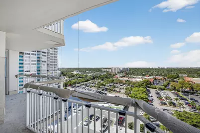 18051 Biscayne Boulevard #1104, Aventura, FL 33160 - Photo 28