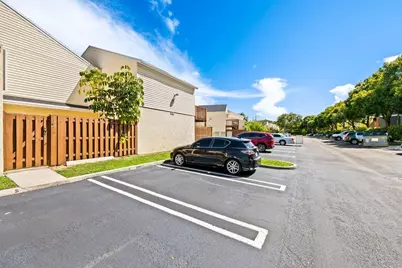 643 Executive Center Drive #Q-102, West Palm Beach, FL 33401 - Photo 6