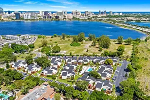 643 Executive Center Dr, West Palm Beach, FL 33401 - Photo 2
