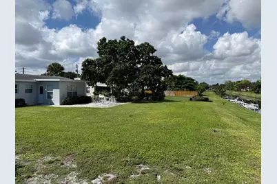 2623 Northside Drive, Lake Worth, FL 33462 - Photo 4