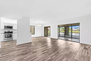 10679 Ocean Palm Way, Boynton Beach, FL 33437 - Photo 8